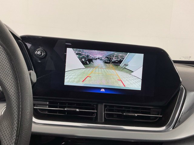 Used 2025 Chevrolet Trax LT FWD image 23