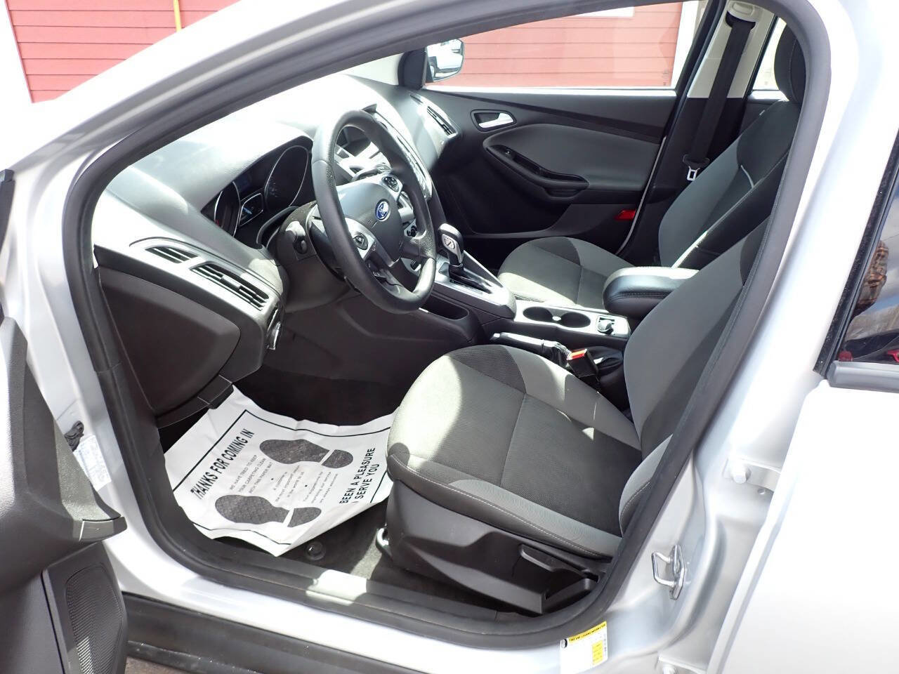 Used 2014 Ford Focus SE image 7