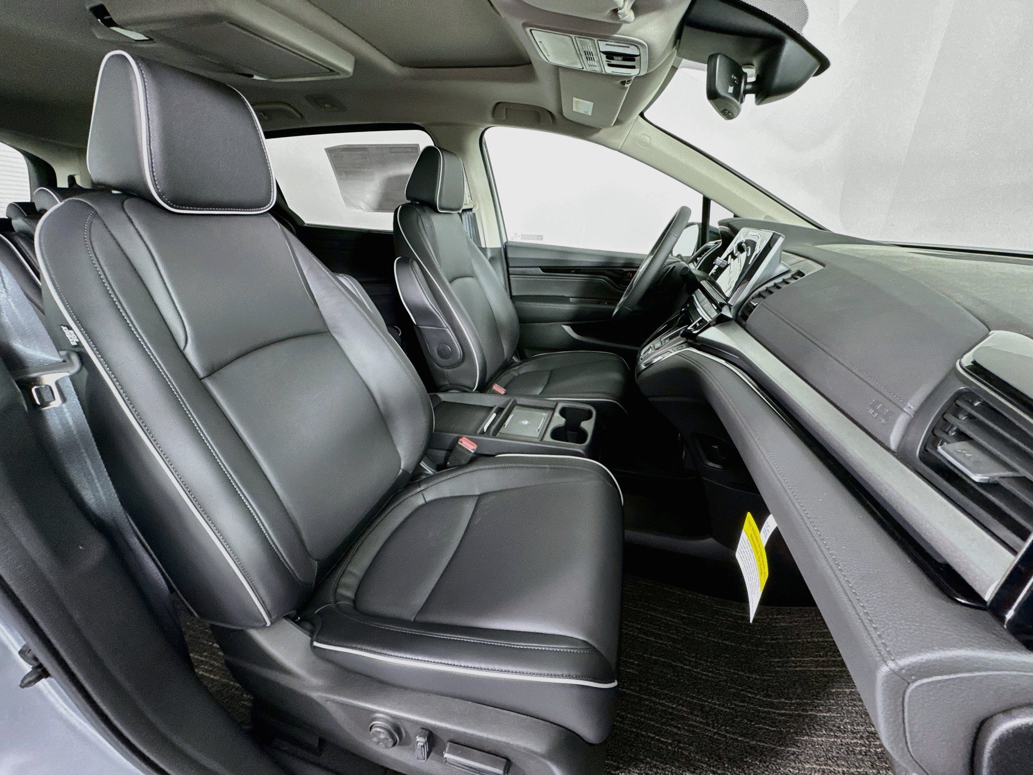 New 2027 Honda Odyssey Touring image 31