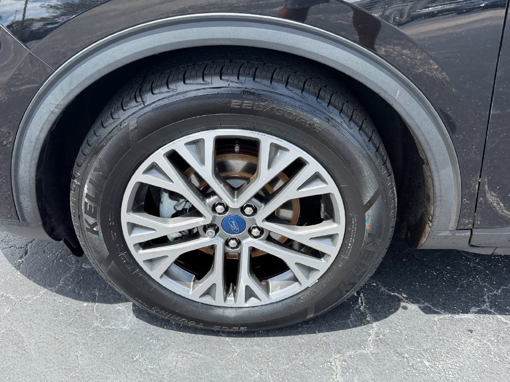 Used 2022 Ford Escape SEL FWD image 21