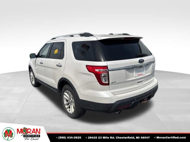 Used 2014 Ford Explorer XLT w/ Equipment Group 202A FWD image 3