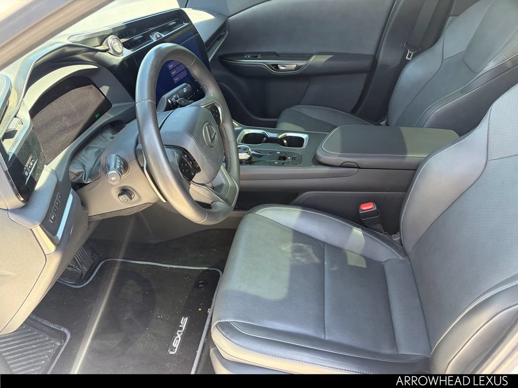 Used 2024 Lexus RZ 300e Premium w/ Technology Package FWD image 12