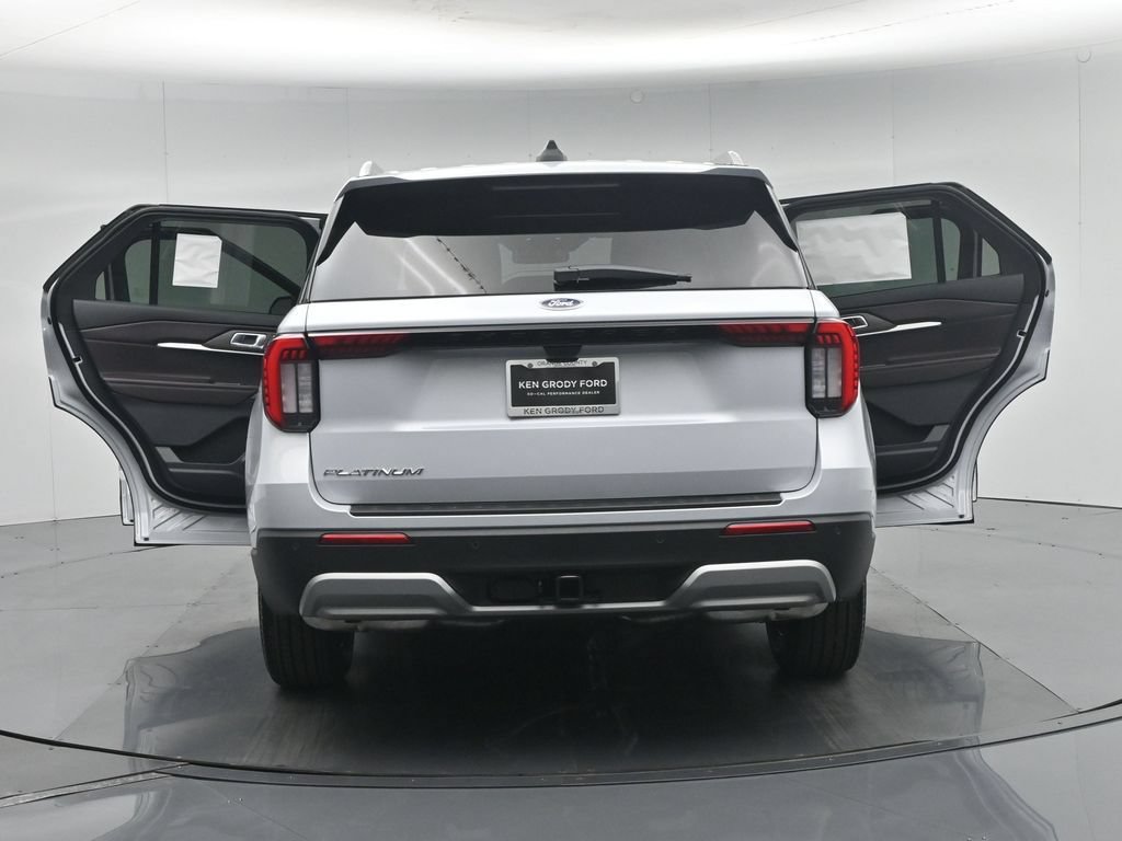 New 2026 Ford Explorer Platinum RWD image 36