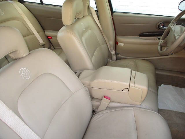 Used 2004 Buick Le Sabre Limited w/ Celebration Edition Package FWD image 22