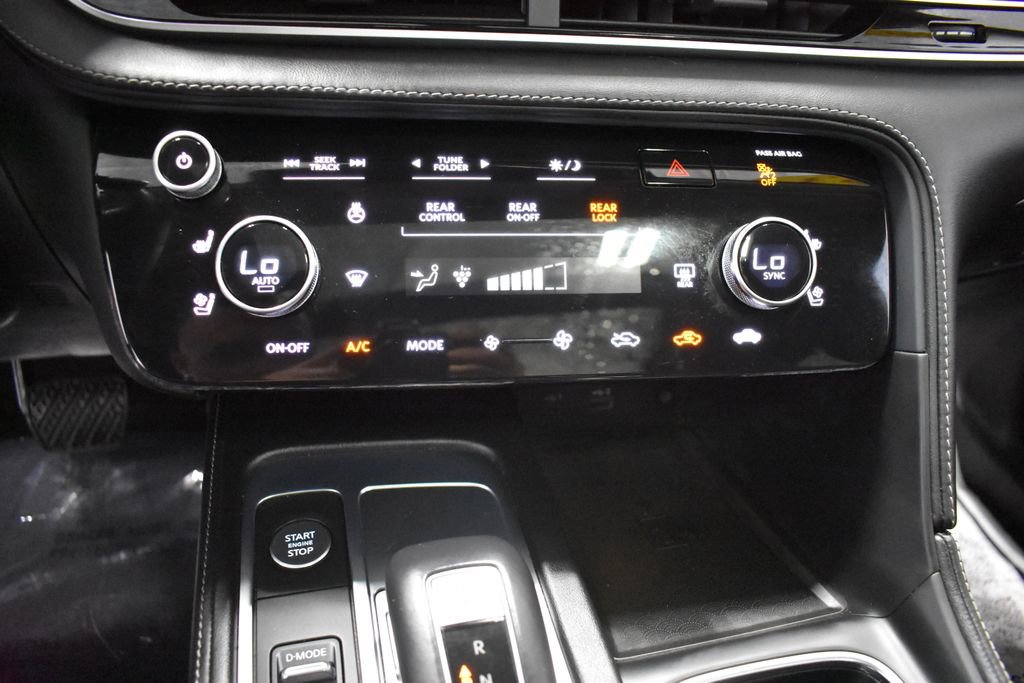 Used 2023 INFINITI QX60 Sensory AWD/4WD image 22