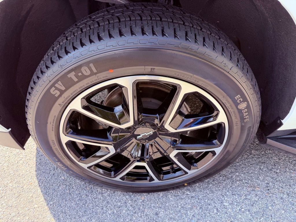 Used 2022 Chevrolet Tahoe RST w/ Luxury Package image 21