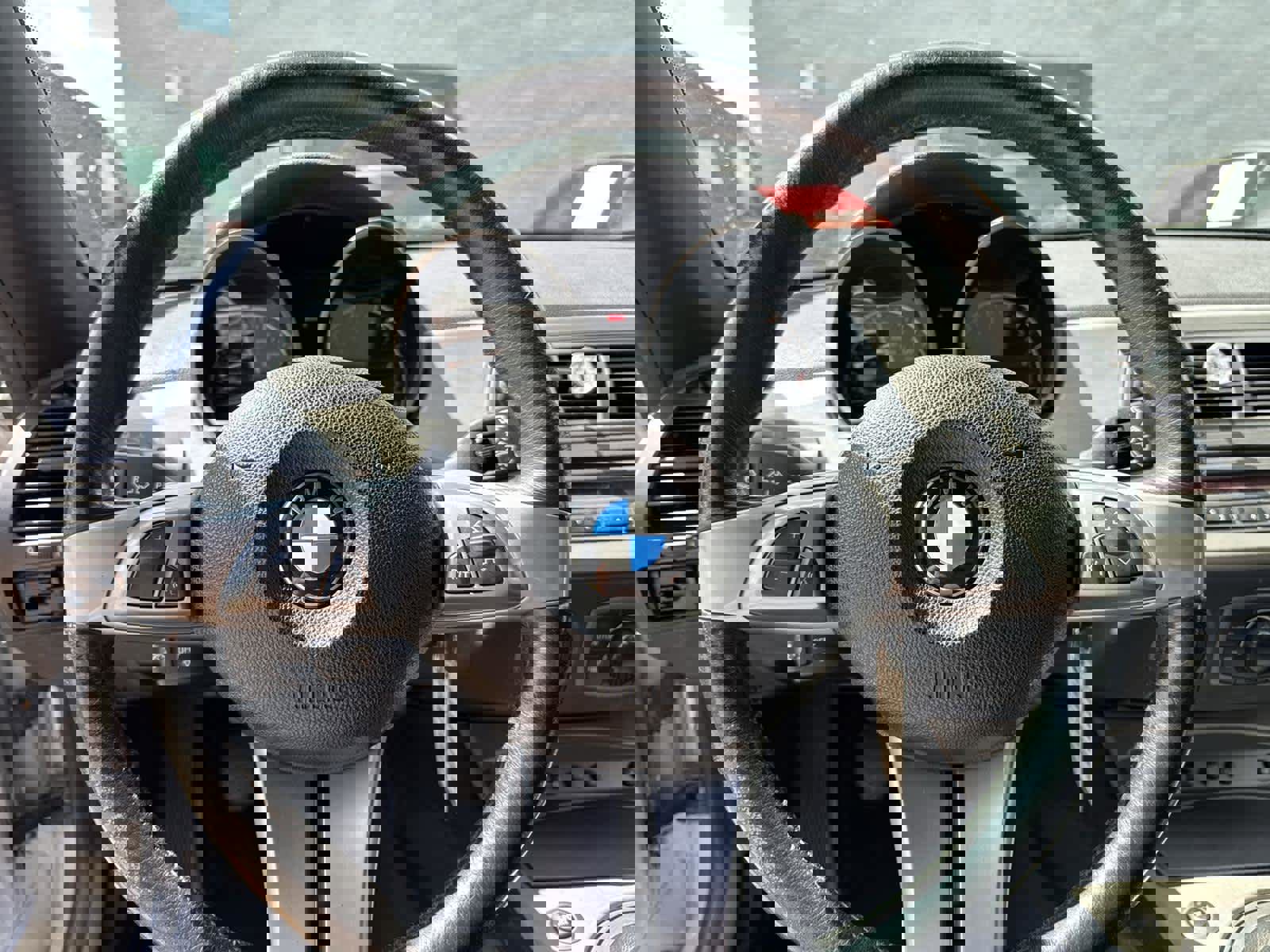 Used 2004 BMW Z4 2.5i image 16