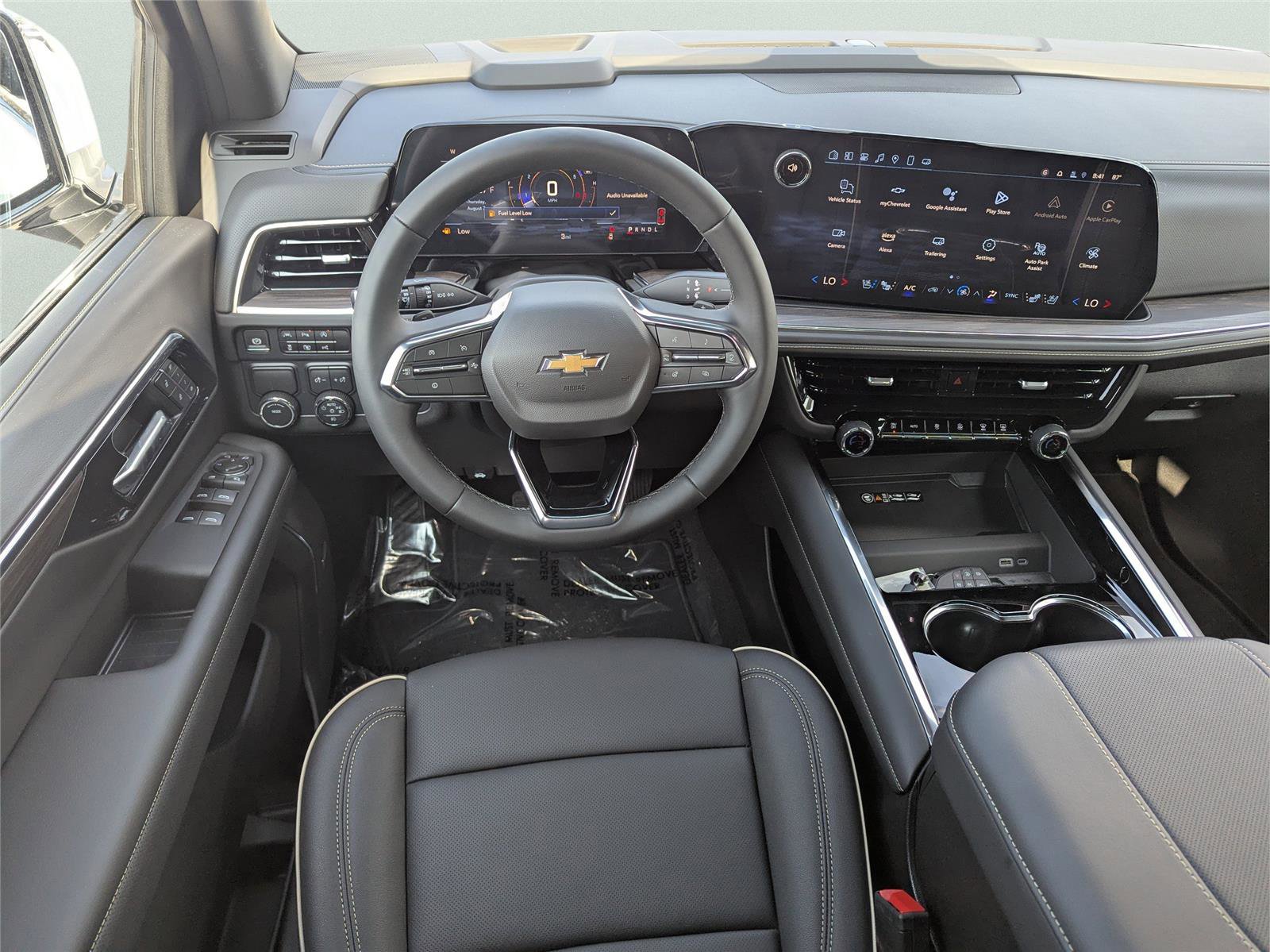 New 2025 Chevrolet Suburban Premier image 19