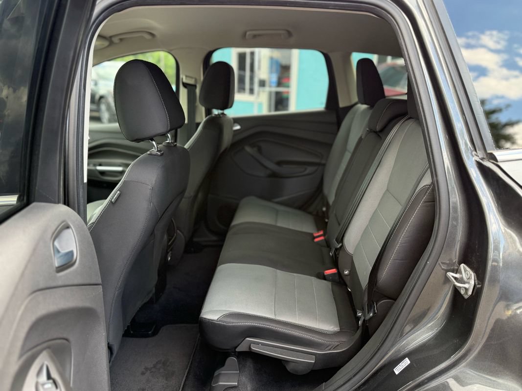 Used 2016 Ford Escape SE AWD/4WD image 8