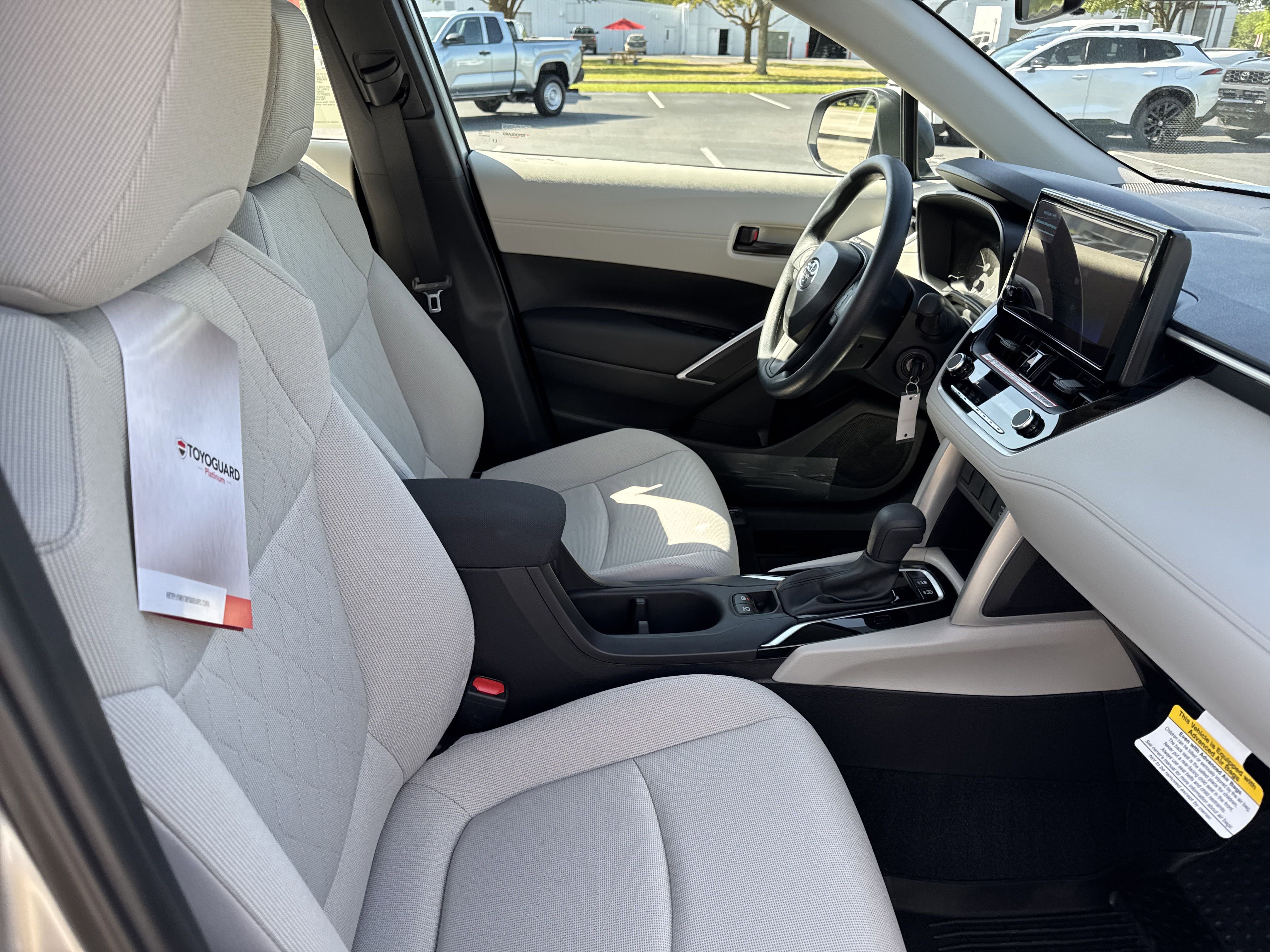 New 2025 Toyota Corolla Cross L FWD image 31