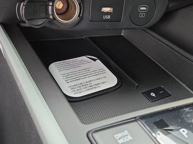 New 2026 Hyundai Elantra Limited image 16