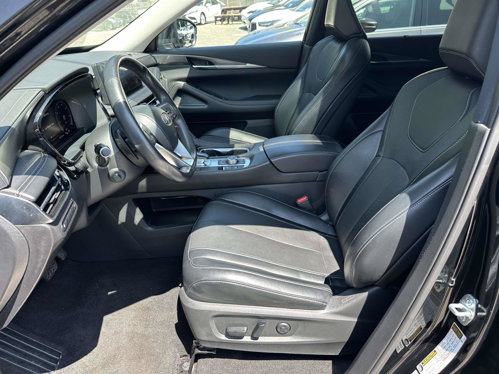 Used 2023 INFINITI QX60 Luxe w/ Cargo Package AWD/4WD image 15