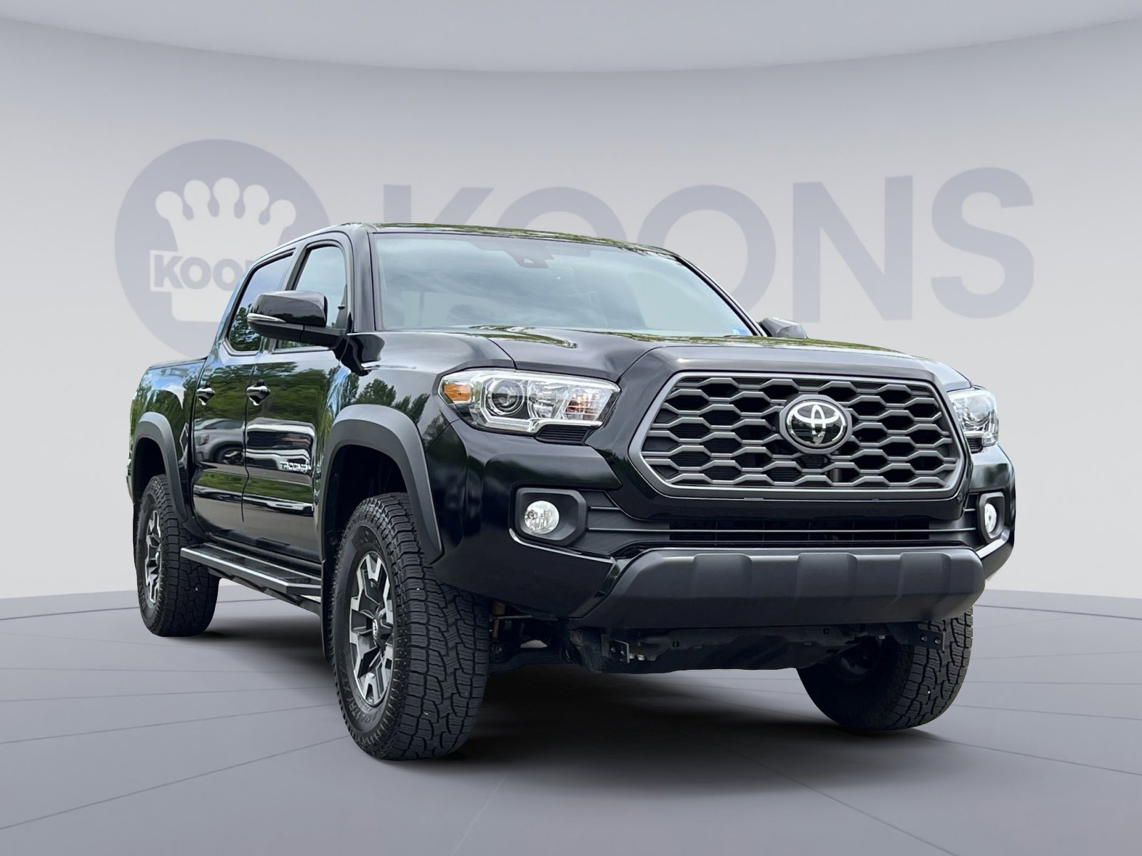 Used 2023 Toyota Tacoma TRD Off-Road AWD/4WD image 18