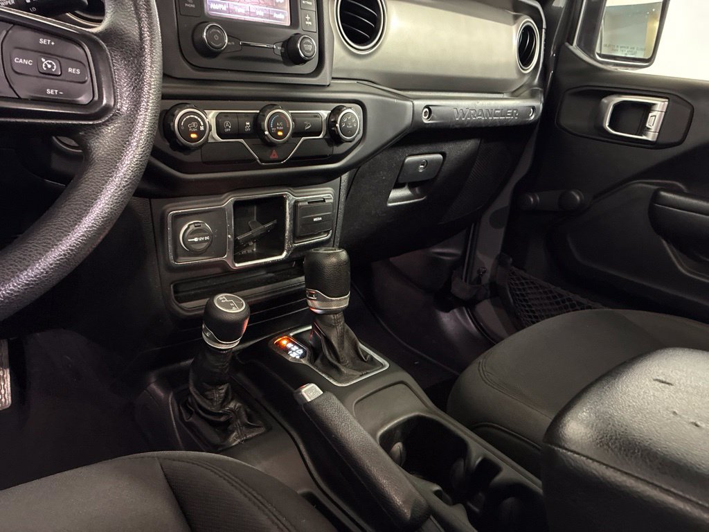 Used 2020 Jeep Wrangler Unlimited Sport AWD/4WD image 13