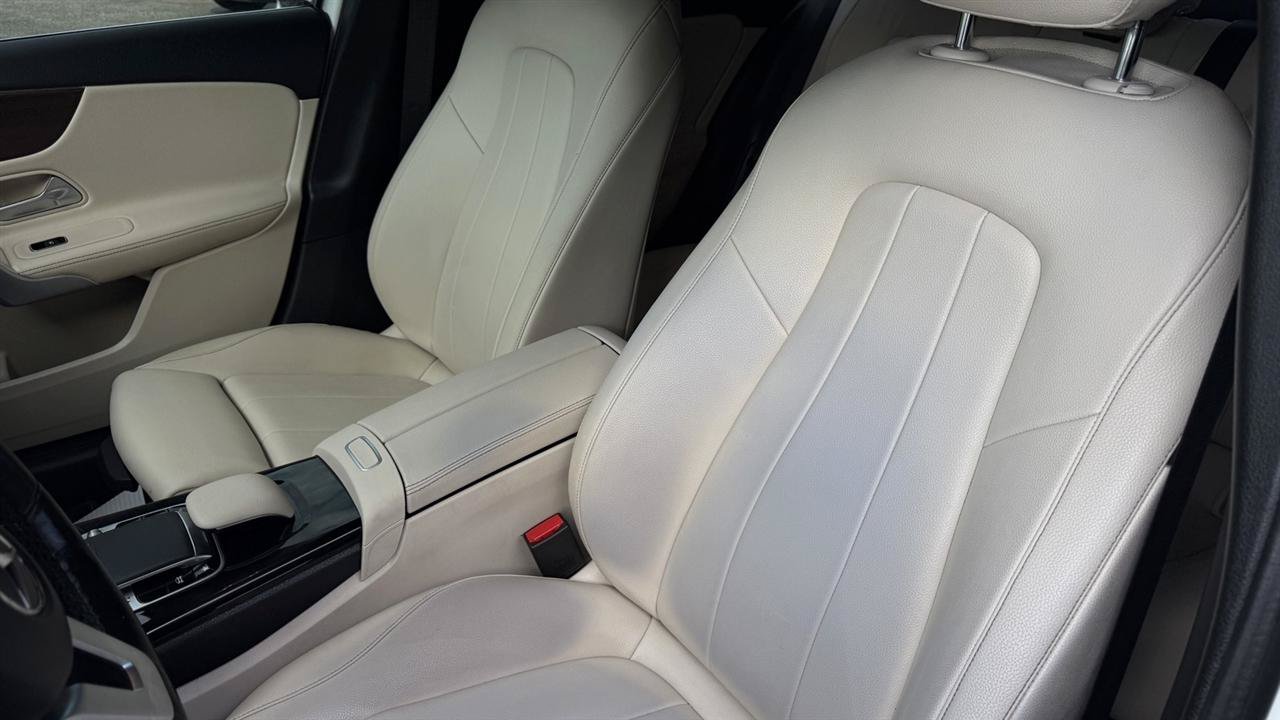 Used 2019 Mercedes-Benz A 220 4MATIC image 29