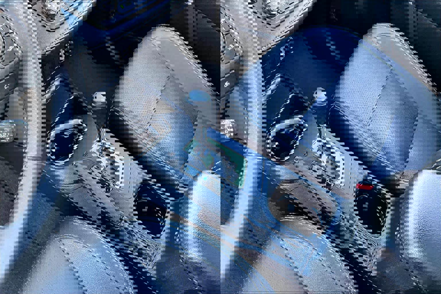 Used 2017 Toyota RAV4 XLE w/ Plus Extra Value Package image 15