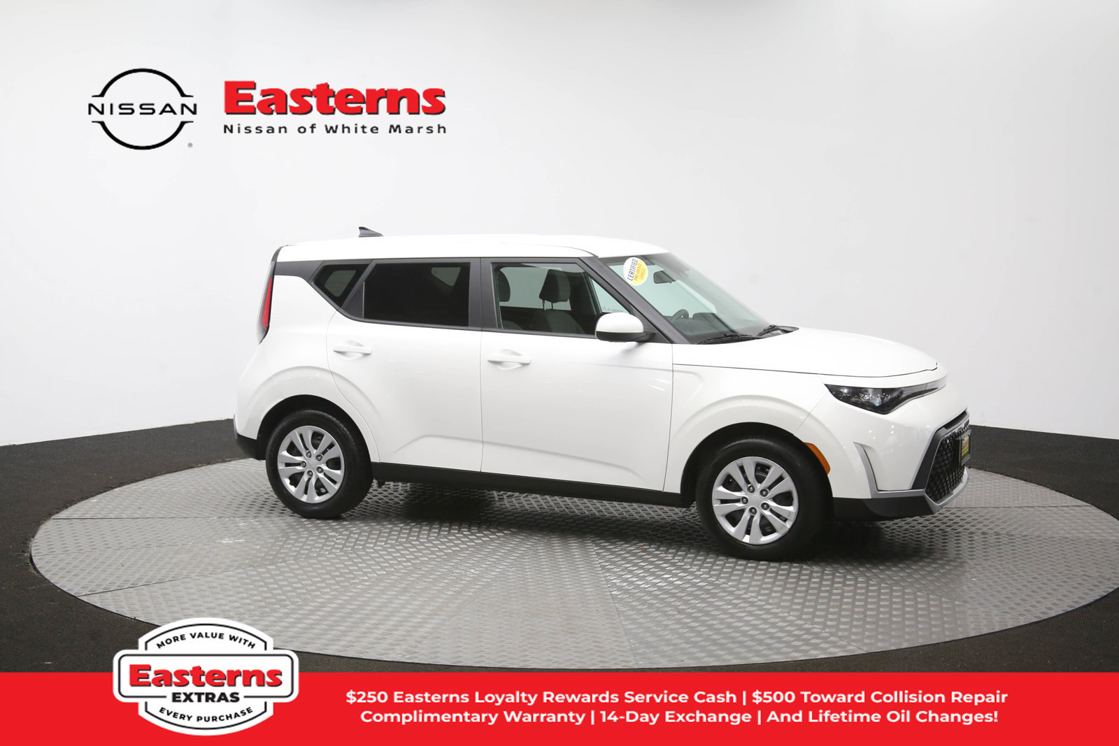 Used 2023 Kia Soul LX FWD image 45