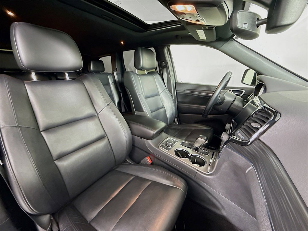 Used 2020 Jeep Grand Cherokee Limited w/ Trailer Tow Group IV image 27