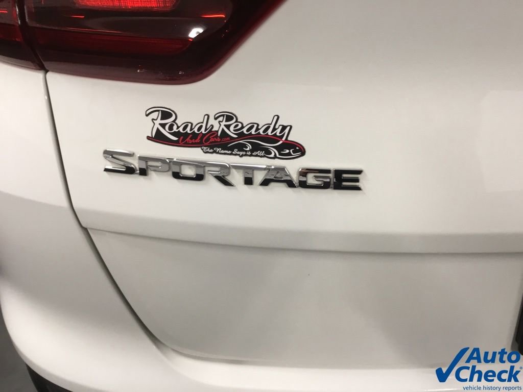 Used 2021 Kia Sportage LX AWD/4WD image 14