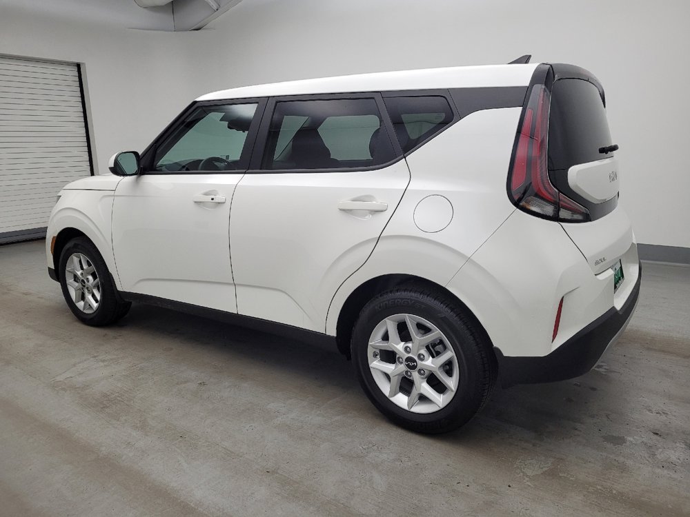 Used 2025 Kia Soul S FWD image 3