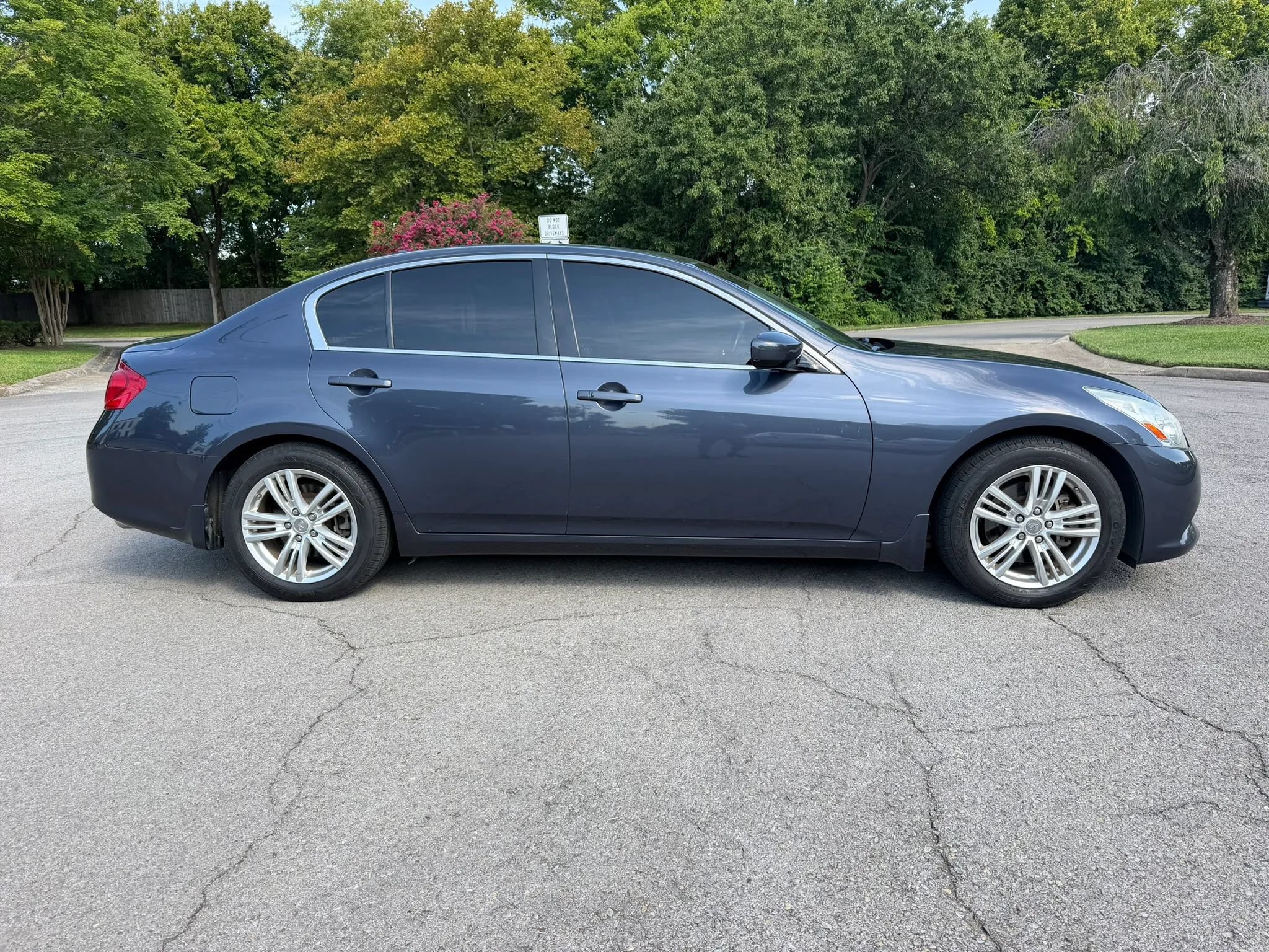 Used 2013 INFINITI G37 Journey w/ Premium Pkg RWD image 4
