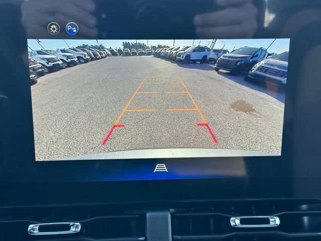 New 2026 Chevrolet Equinox ACTIV w/ Convenience Package III FWD image 16