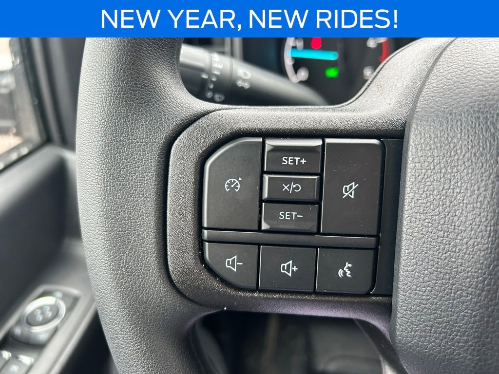 New 2026 Ford F250 XL w/ XL Chrome Package image 32