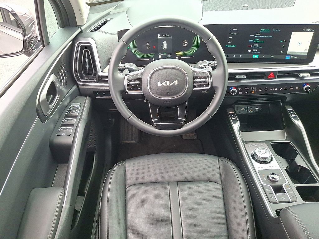 Certified 2025 Kia Sorento EX image 11