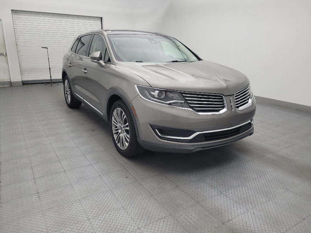 Used 2017 Lincoln MKX Reserve w/ Lincoln MKX Climate Package FWD image 13