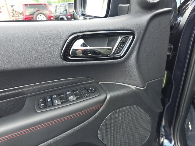 Used 2024 Dodge Durango GT image 11
