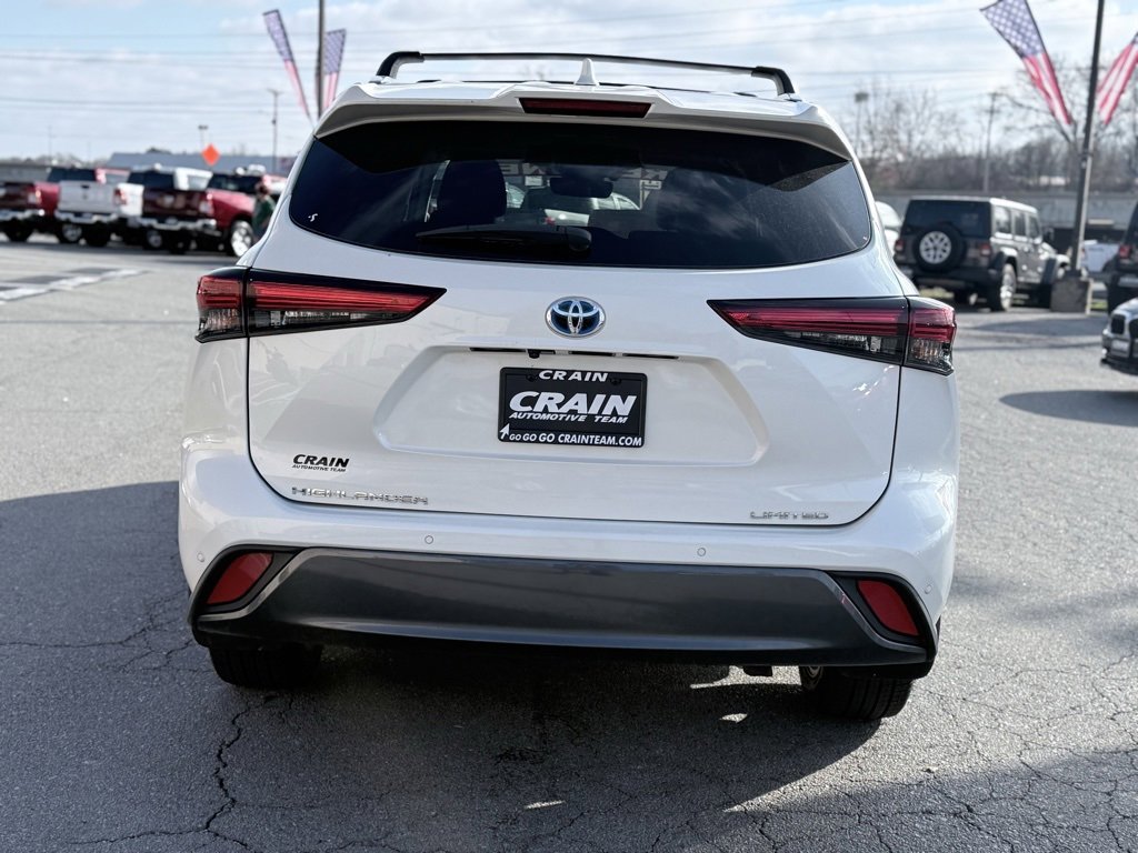 Used 2021 Toyota Highlander Limited image 6