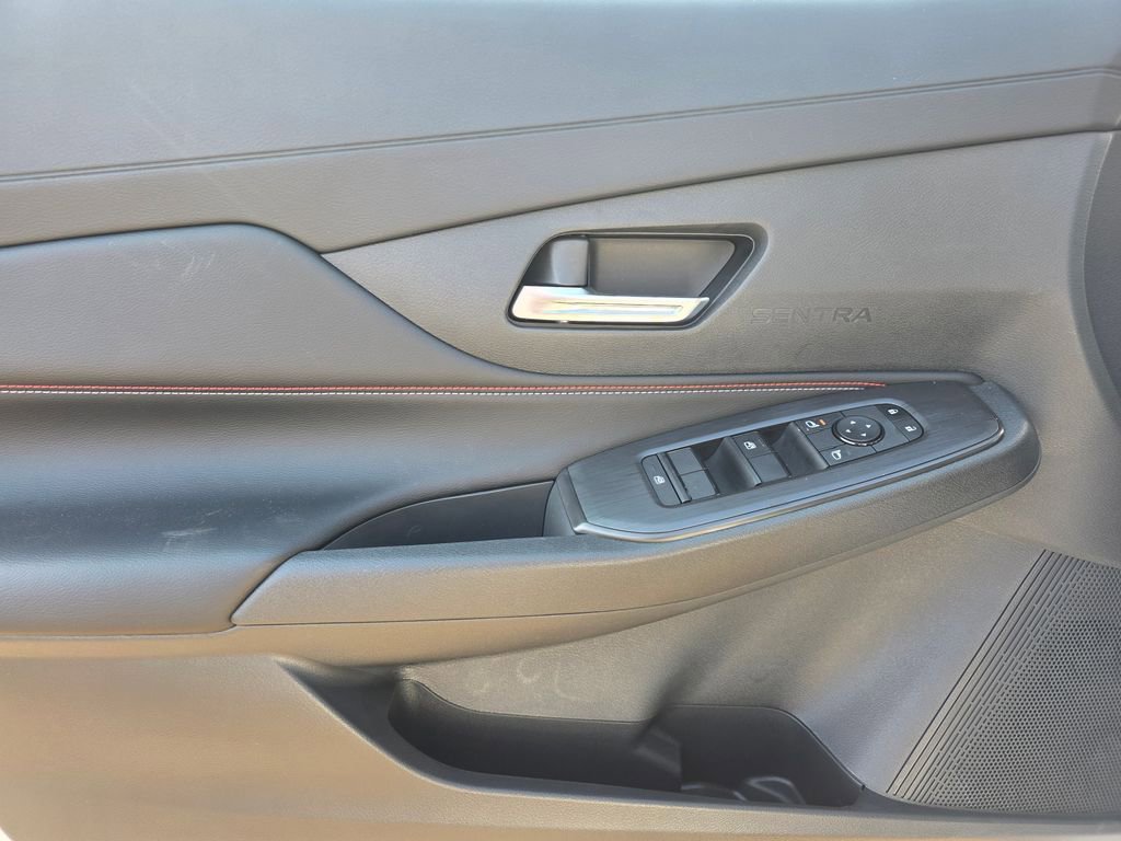 New 2026 Nissan Sentra SR image 14