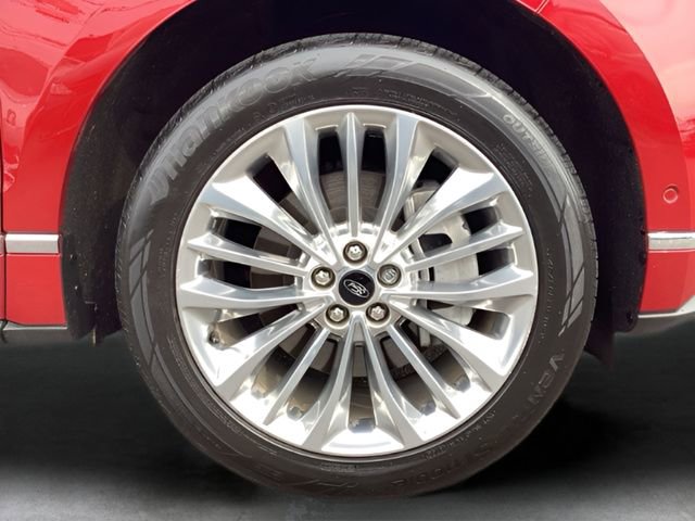 Used 2024 Ford Edge Titanium w/ Titanium Elite Package image 35