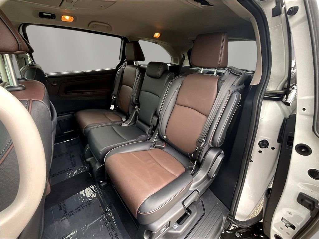 Used 2025 Honda Odyssey Elite image 22