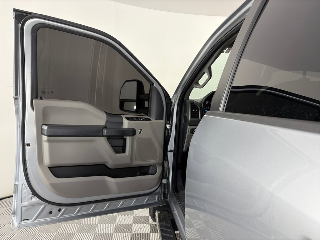 Used 2022 Ford F250 XL w/ Power Equipment Group AWD/4WD image 10