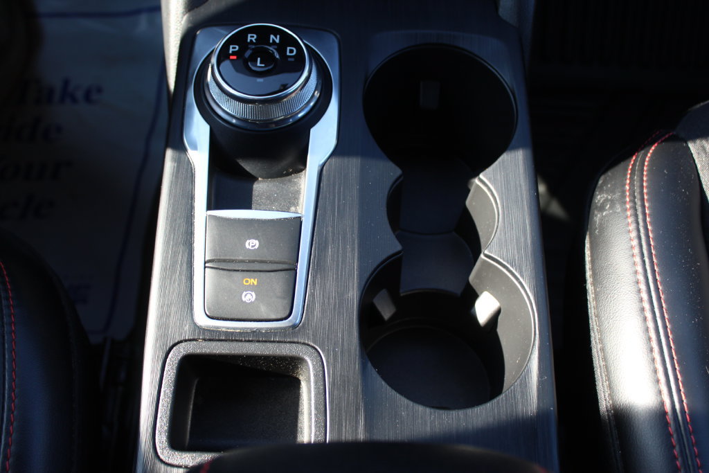 Used 2024 Ford Escape ST-Line w/ Tech Pack #1 FWD image 25