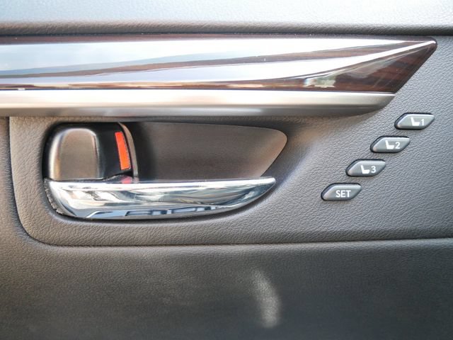 Used 2018 Lexus ES 350 w/ Luxury Package w/Wood Trim FWD image 14
