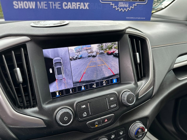 Used 2024 GMC Terrain AT4 w/ Tech Package image 18