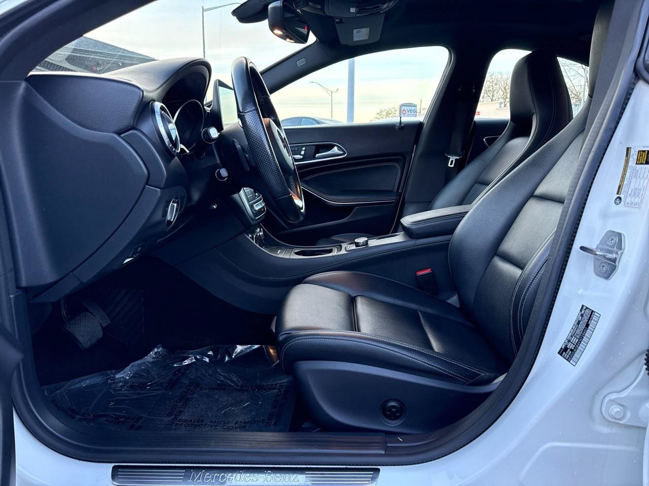 Used 2019 Mercedes-Benz CLA 250 4MATIC image 17