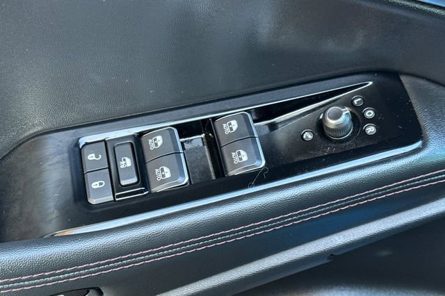 Used 2025 Jeep Wagoneer S Limited image 12