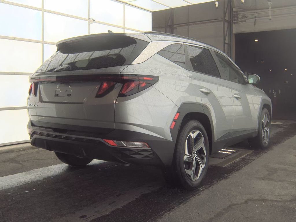 Used 2024 Hyundai Tucson SEL FWD image 4