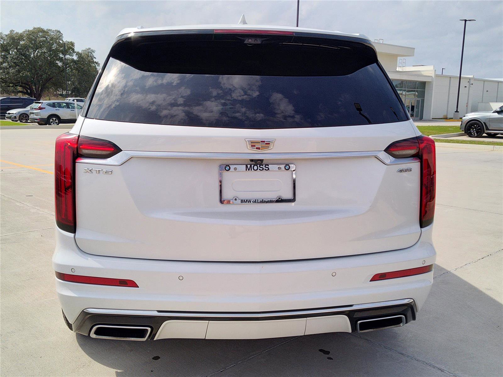 Used 2022 Cadillac XT6 Premium Luxury w/ Technology Package image 5