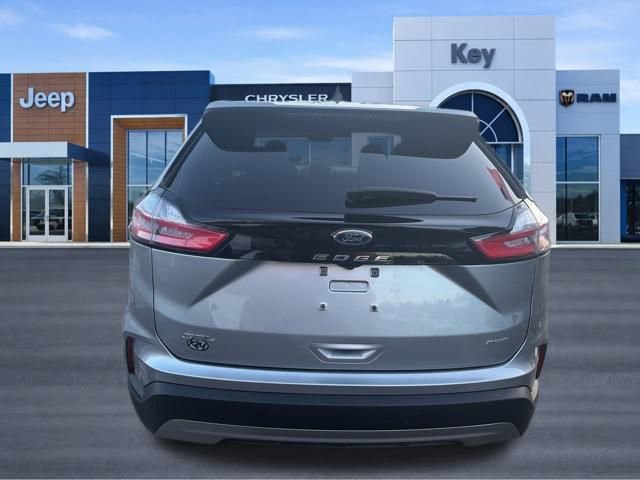 Used 2023 Ford Edge SEL image 5