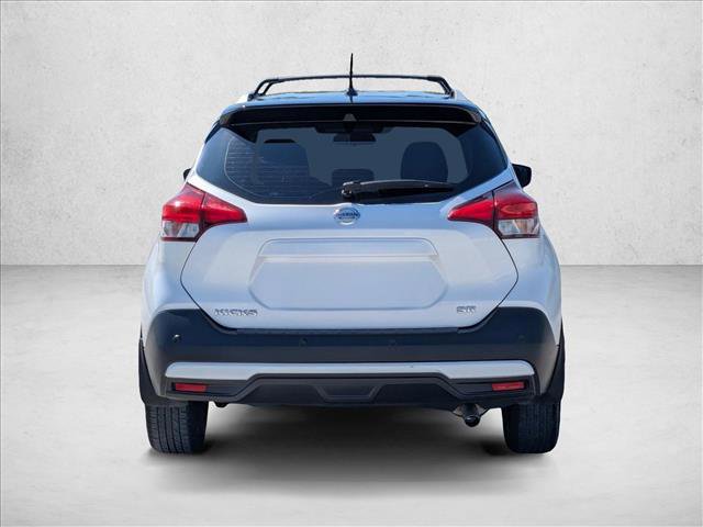 Used 2020 Nissan Kicks SR w/ SR Premium Package FWD image 6