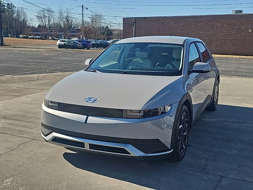 Used 2022 Hyundai Ioniq 5 SEL image 4