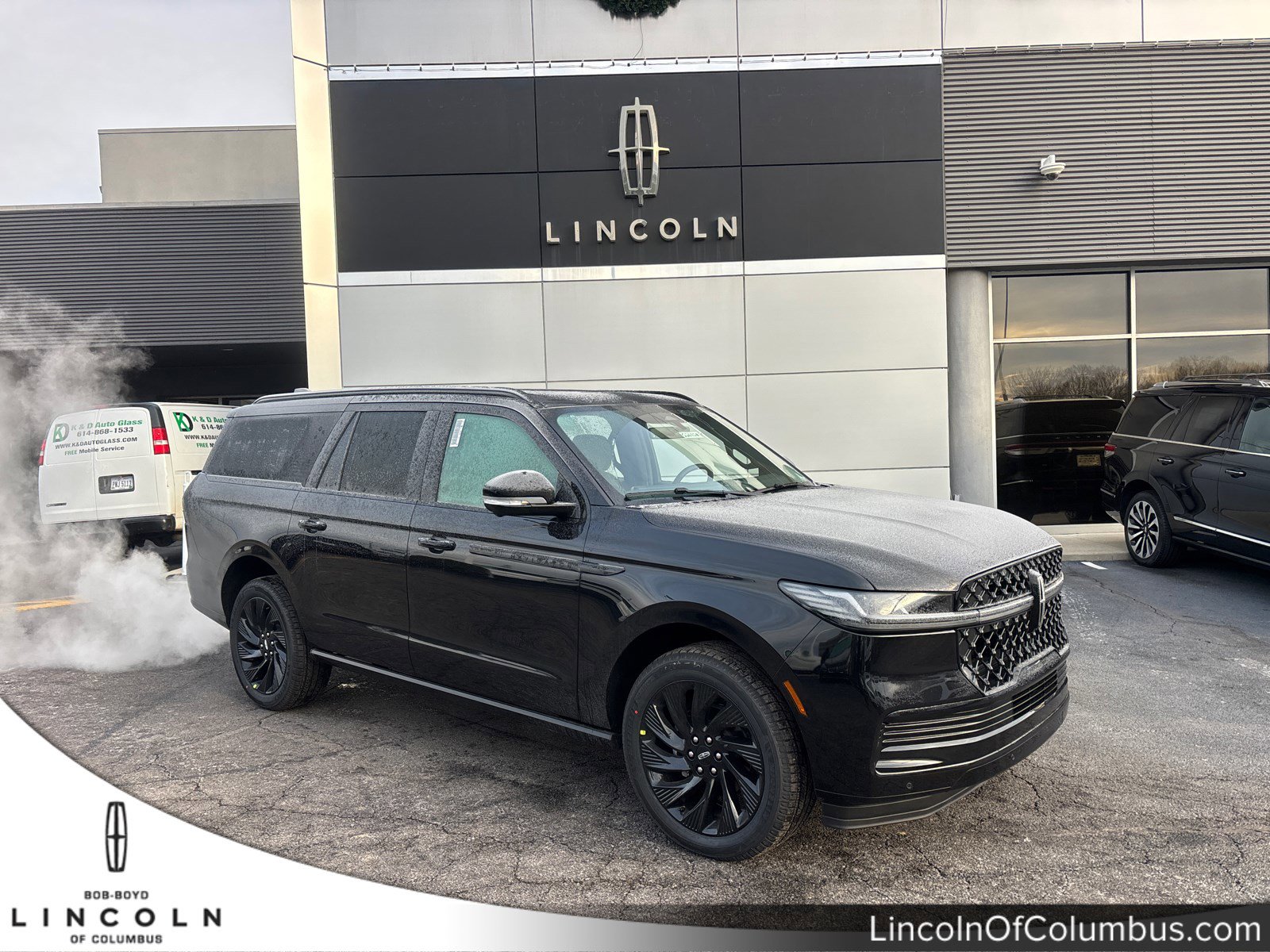 New 2026 Lincoln Navigator L Reserve w/ Jet Appearance Package image 1
