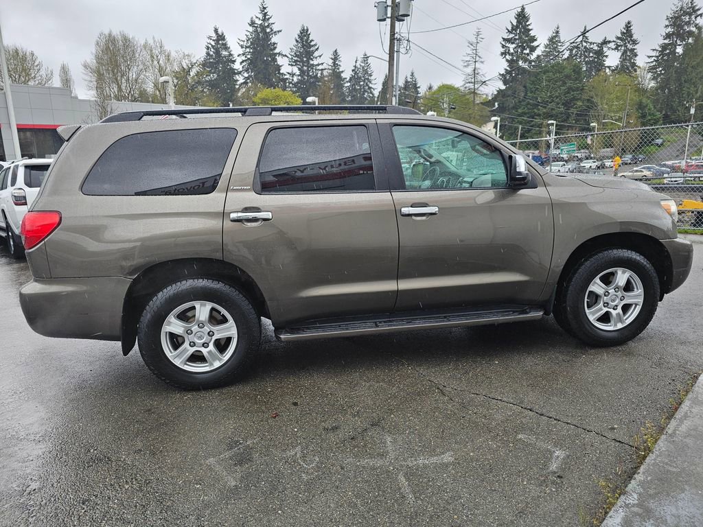 Used 2008 Toyota Sequoia Limited AWD/4WD image 8