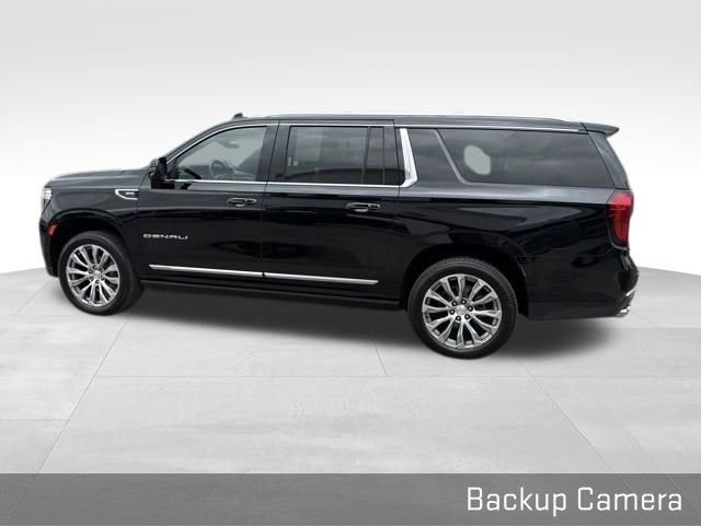 Used 2023 GMC Yukon XL Denali w/ Denali Reserve Package AWD/4WD image 9