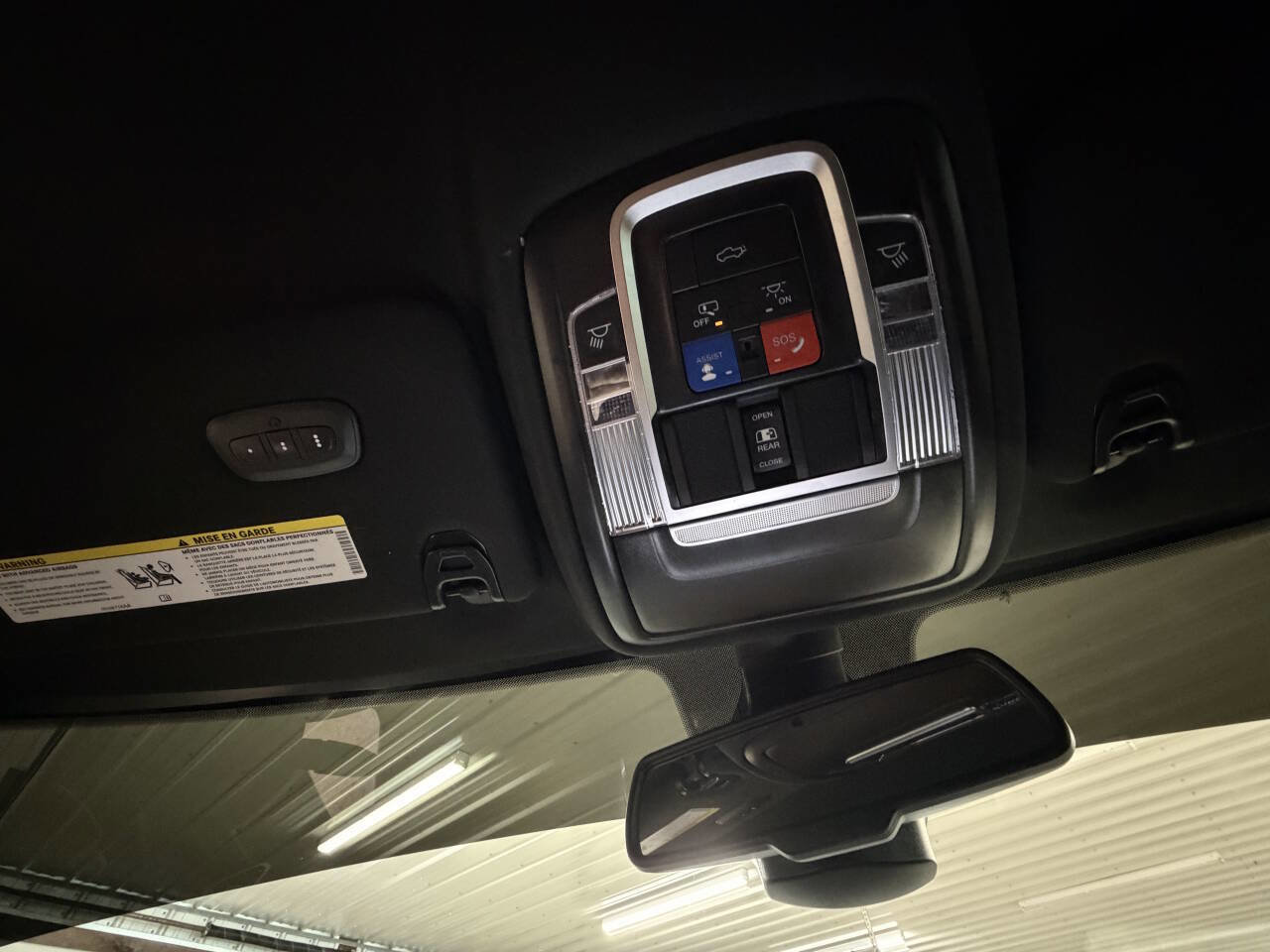 Used 2024 RAM 3500 Laramie w/ Night Edition image 33