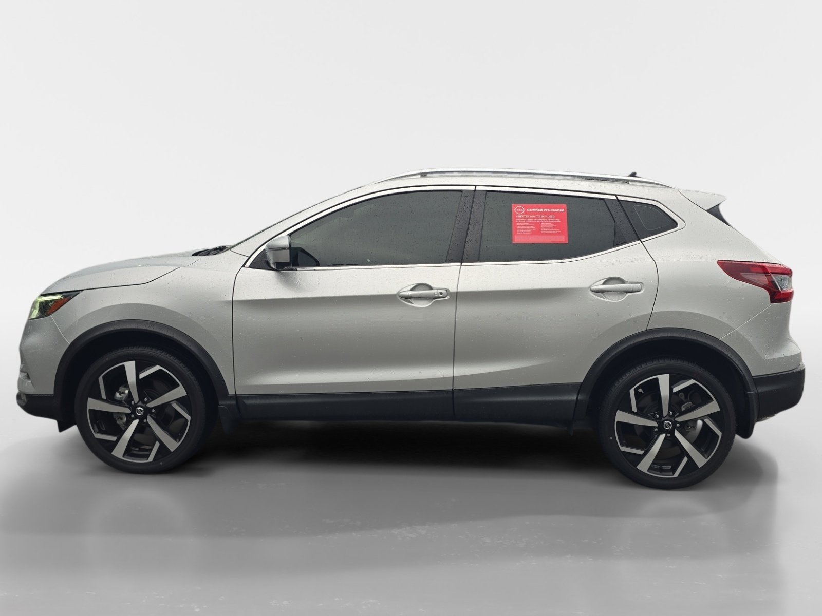 Certified 2022 Nissan Rogue Sport SL w/ Premium Package AWD/4WD image 2